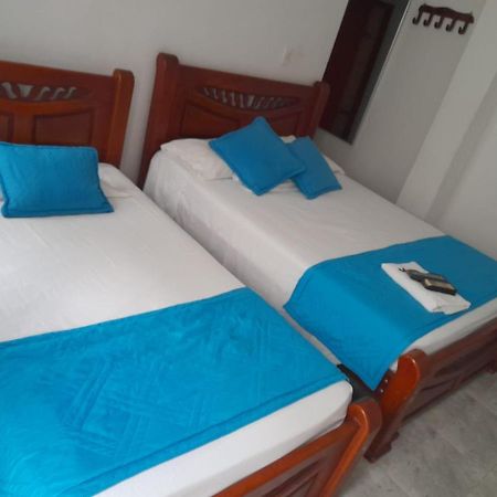 Hotel Isla Capri Момпос Экстерьер фото